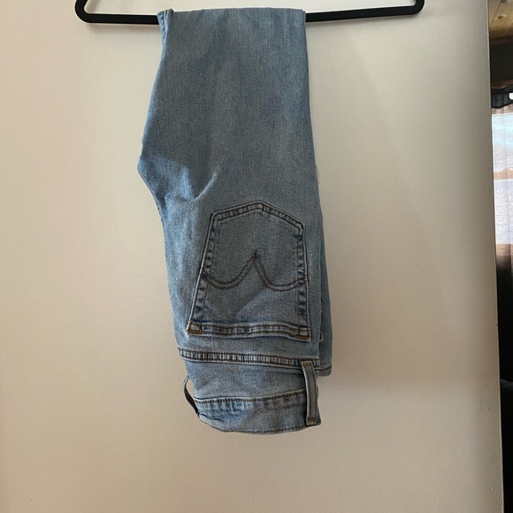 Levi’s Jeans - Picture 2 of 4